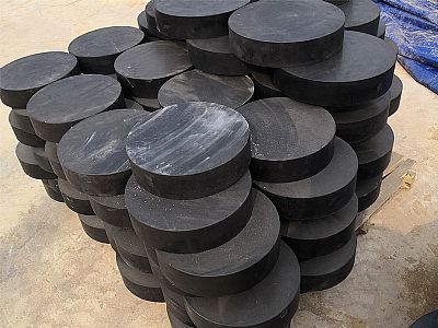 万荣县板式橡胶支座由若干层橡胶片与薄钢板经加压硫化